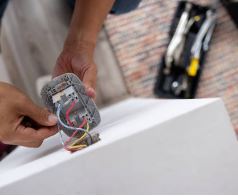 Cómo Saber si Tu Instalación Eléctrica Necesita una Renovación