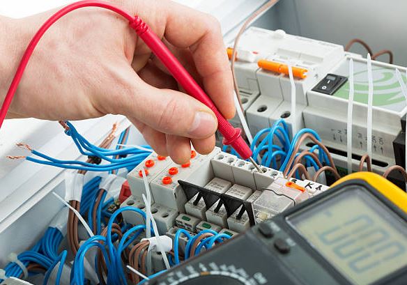 Mantenimiento preventivo de tu instalación eléctrica doméstica